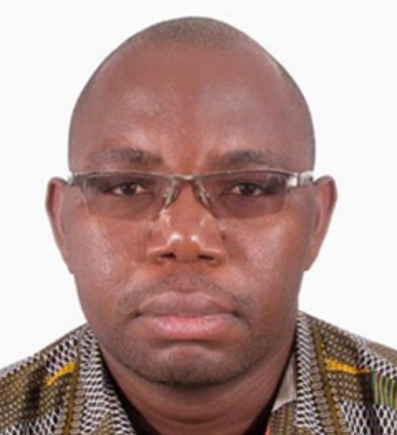 DR. CHAKOU HALFANI TINDWA